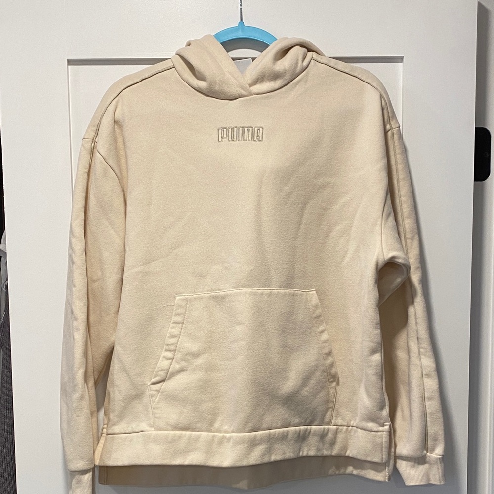 Puma | Women’s Cream Hoodie size large